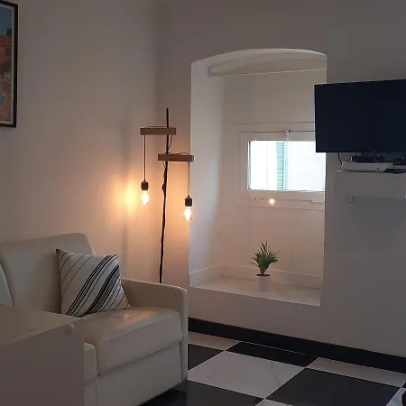 Logis Capodanna Апартаменты Ментона